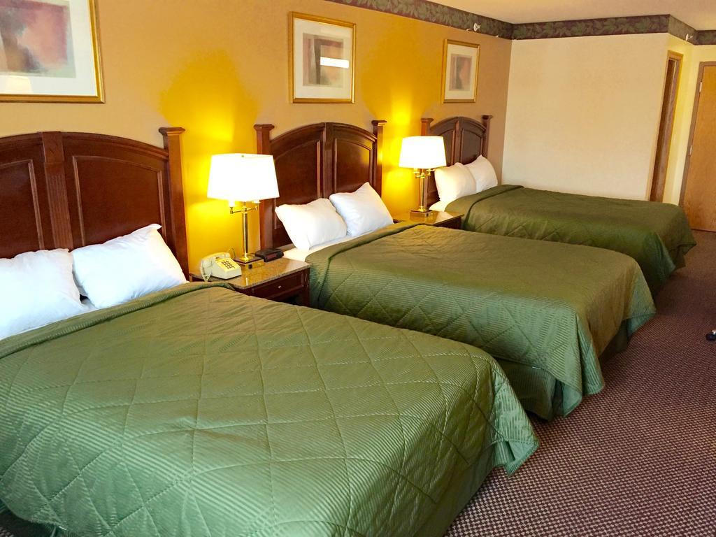 Executive Inn And Suites Waukegan Habitación foto